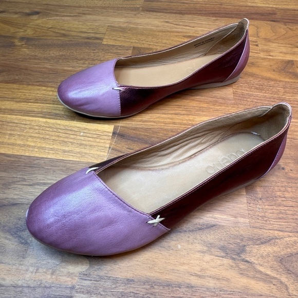 Bueno 39 Purple Lavender Ballet Flat  Leather  Metallic - Picture 5 of 9